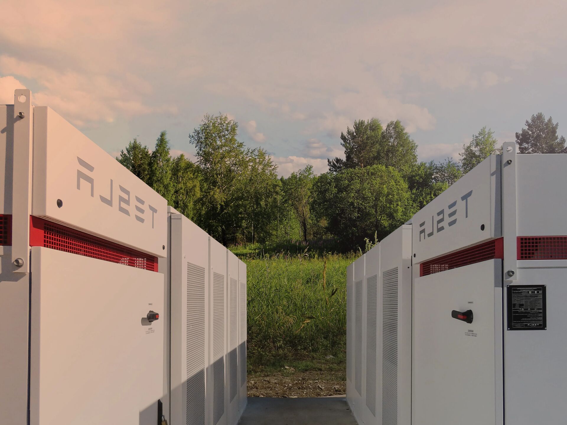 Batteriespeicher Tesla